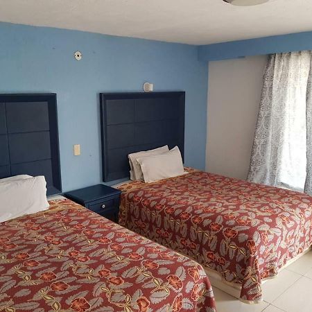 Hotel Nuevo Vallarta 萨波潘 外观 照片