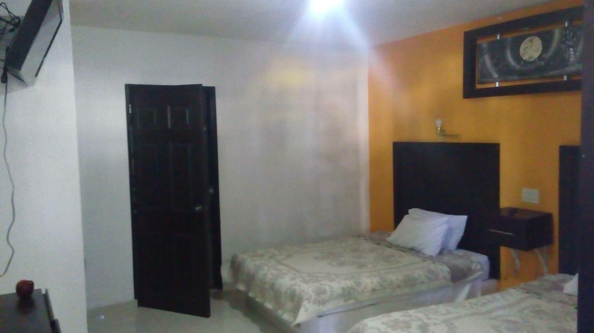 Hotel Nuevo Vallarta 萨波潘 外观 照片