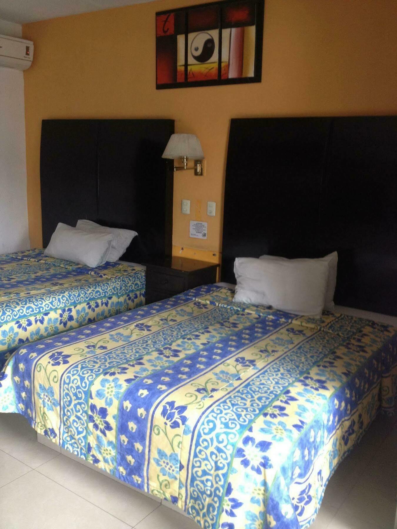 Hotel Nuevo Vallarta 萨波潘 外观 照片